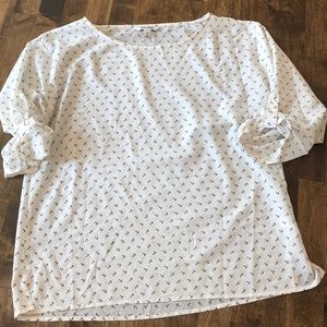 Old navy blouse size large
